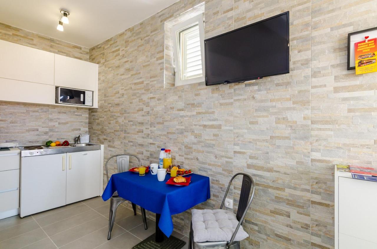 Apartment Miracle *